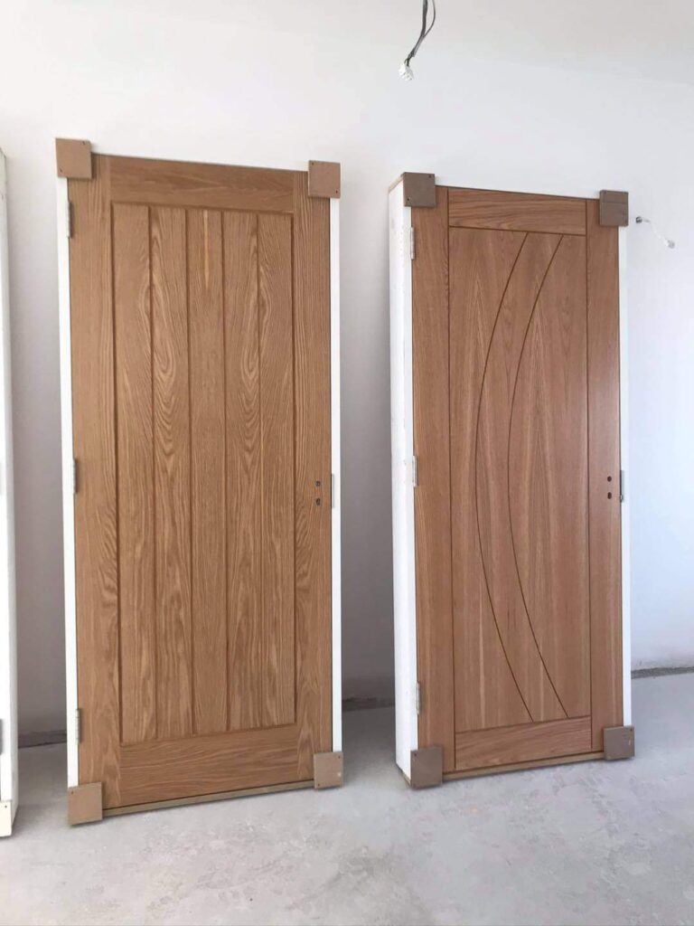 OGriofa Woodcraft Domestic Doors 012